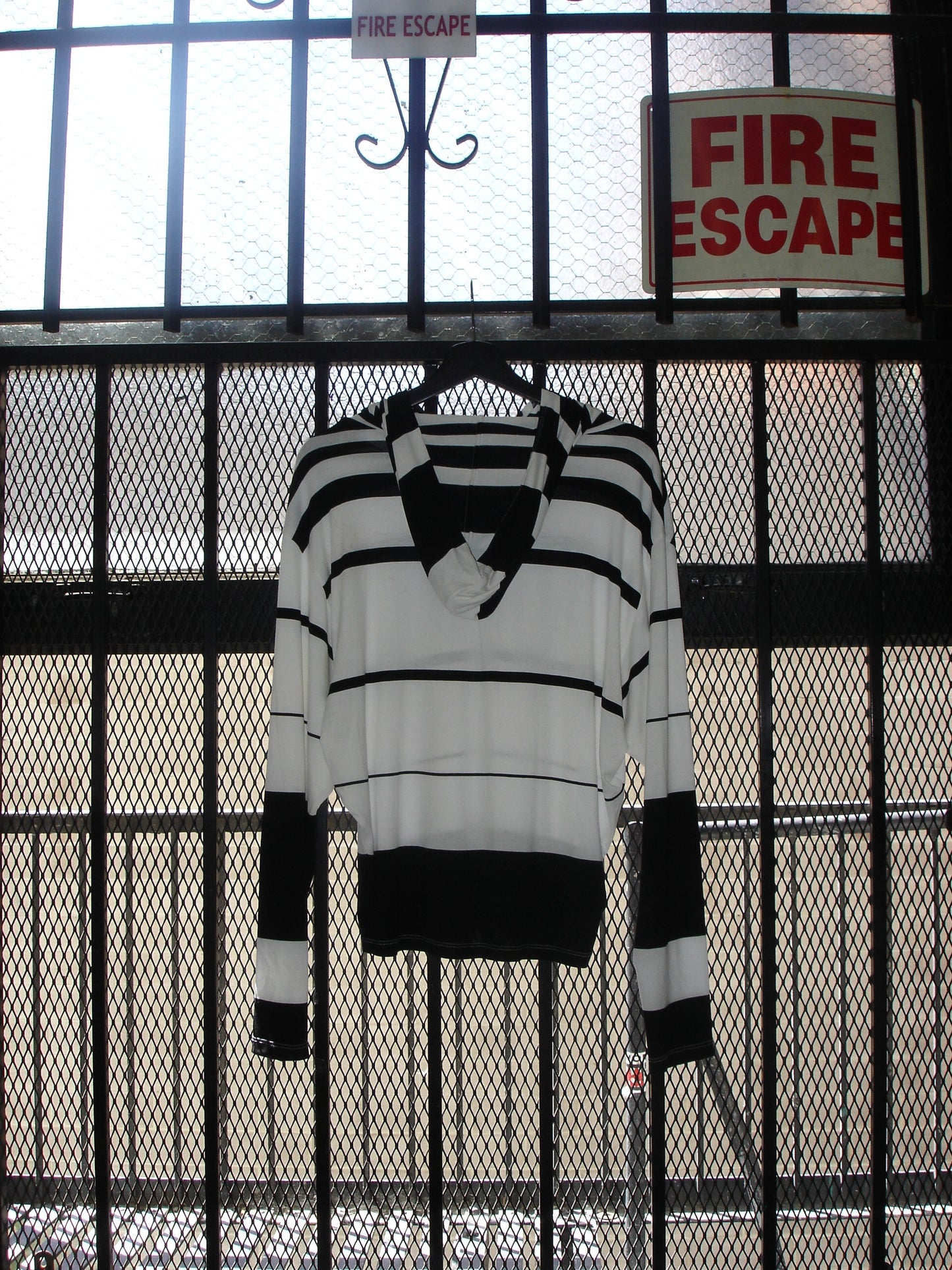 MULTI-STRIPE HOODIE